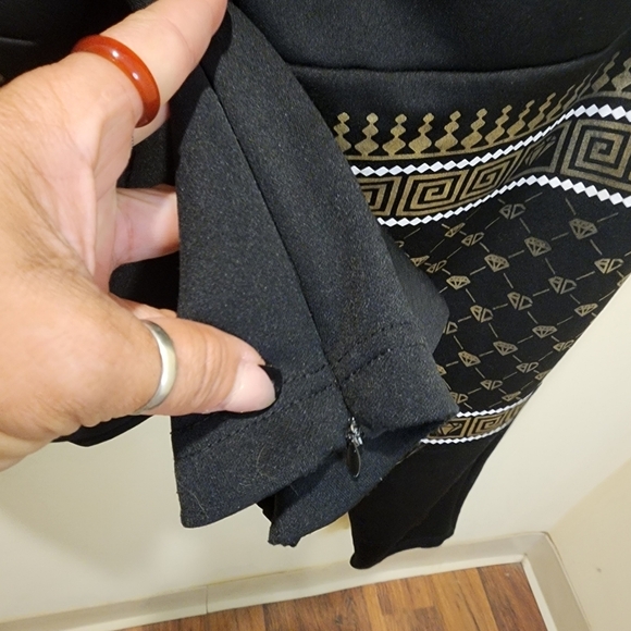 Switch Remarkable men's Black and golden sweatpants size XL - Picture 6 of 12